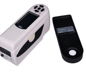 Portable 4mm 8mm 3nh Colorimeter Precision Spectrophotometer NH310 Auto Calibration